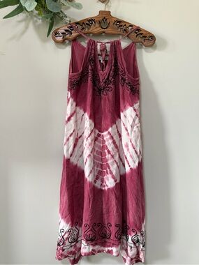Daisy Island Tie Dye Embroidered Sleeveless Dress NWT Size L